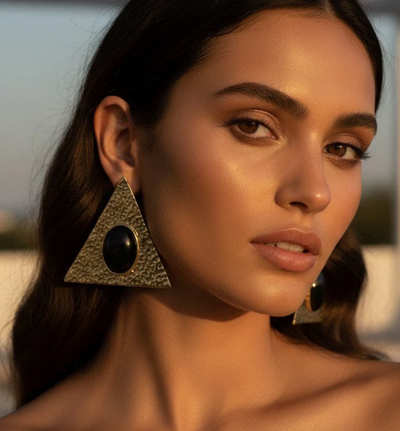 Précommande - Boucles d'oreilles en laiton Triangle