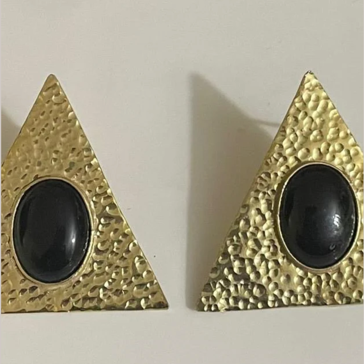 Précommande - Boucles d'oreilles en laiton Triangle